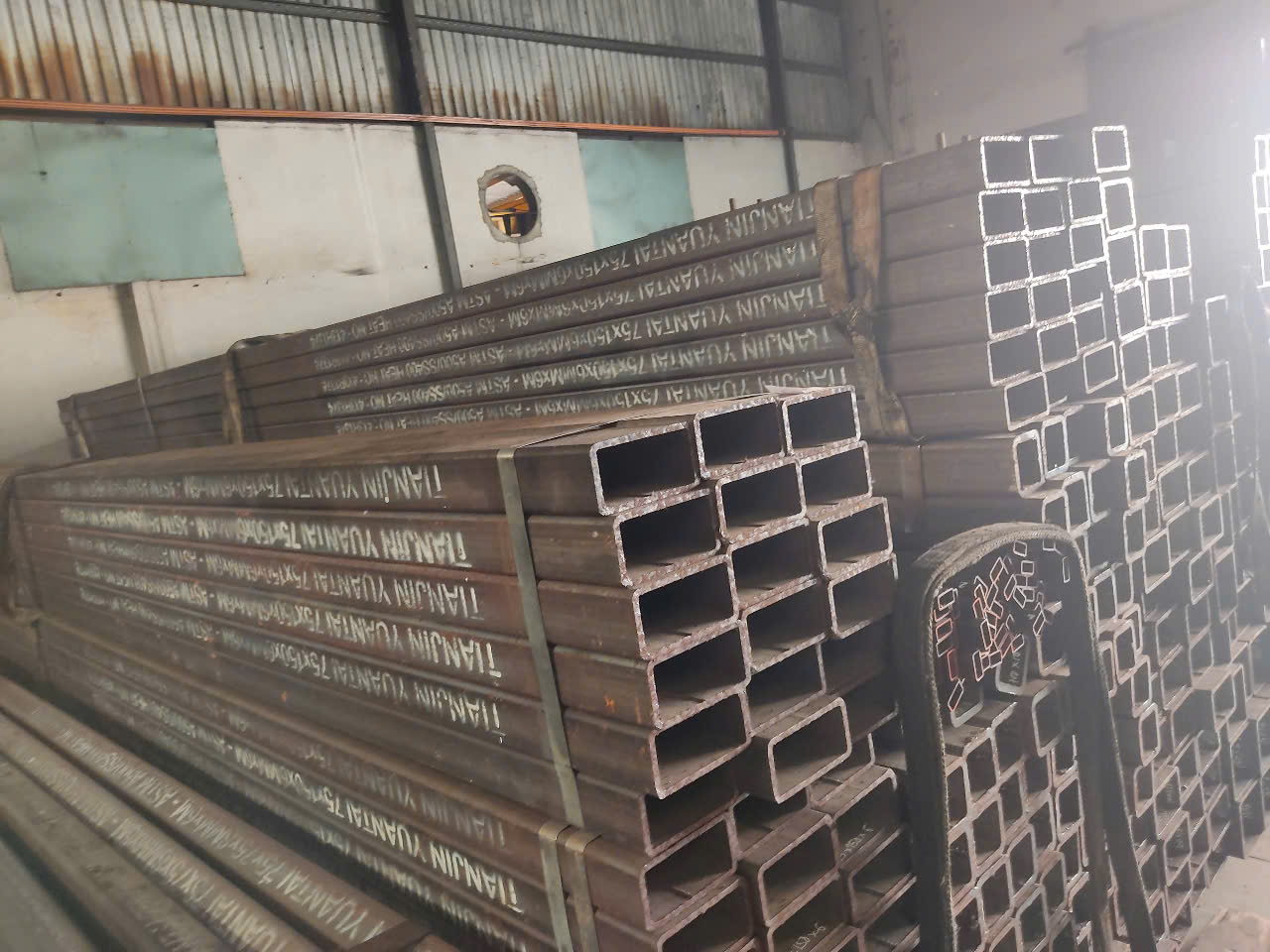 THÉP HỘP 300X400X8MM/ THÉP HỘP CHỮ NHẬT 300X400X8LY