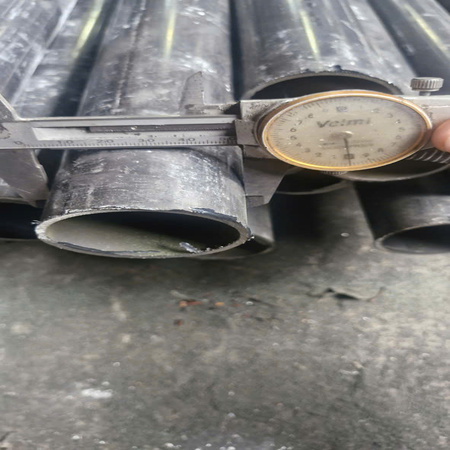 THÉP ỐNG HÀN ĐEN PHI 35/ ỐNG THÉP HÀN ĐEN D35
