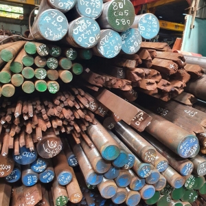 THÉP TRÒN ĐẶC PHI 530 (C35)/ THÉP THANH TRÒN D530 S35C
