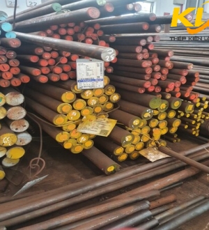 THÉP TRÒN ĐẶC SNCM439 PHI 30