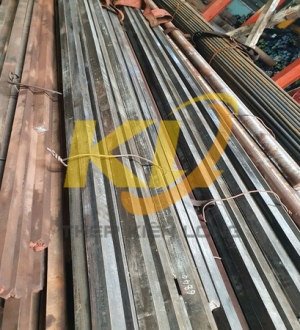THÉP VUÔNG ĐẶC 22X22/ 25X25/ 30X30/ 35X35/ 40X40